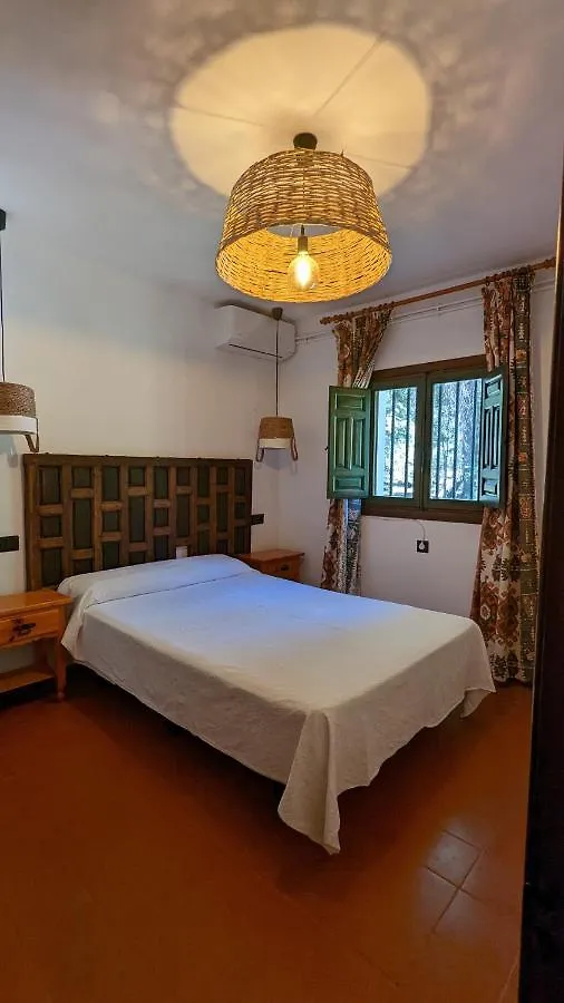 Hotel De Montana La Hortizuela كوتو ريوس 2*,  إسبانيا