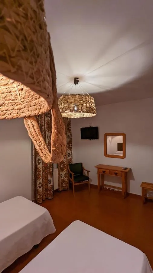 Hotel De Montana La Hortizuela كوتو ريوس